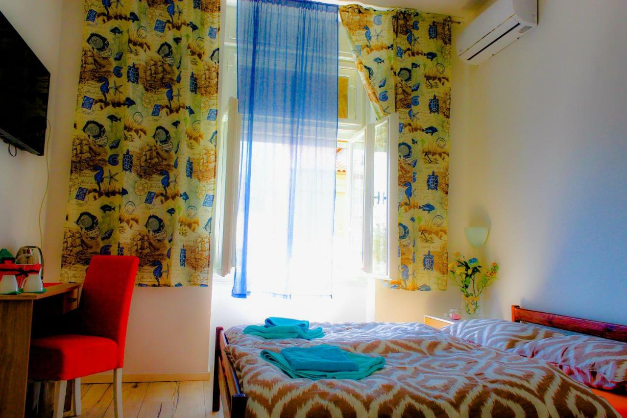 Fluminis Rooms Rijeka Bagian luar foto